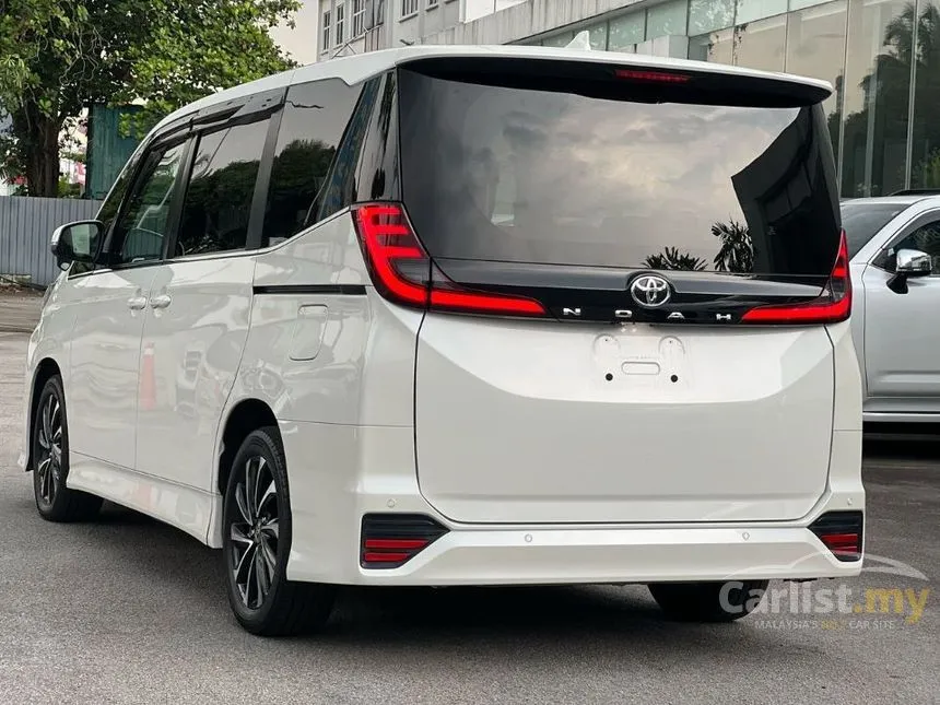 2018 Toyota Noah MPV