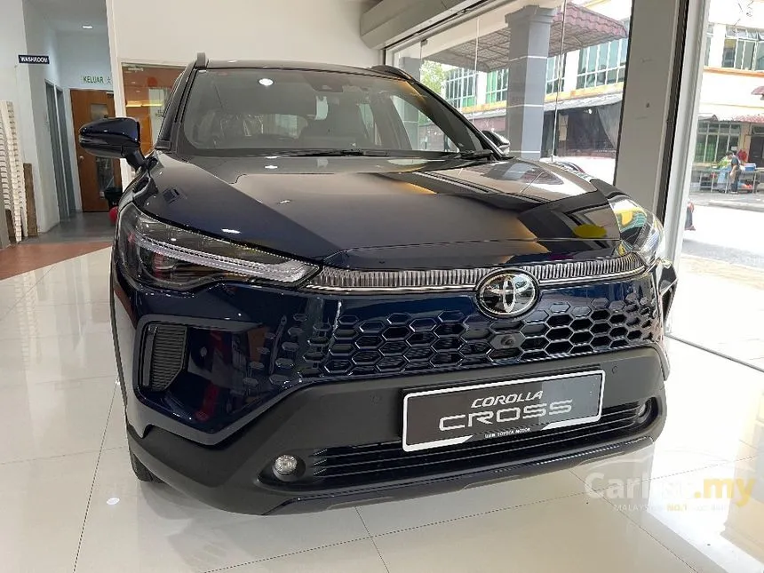 2024 Toyota Corolla Cross V SUV
