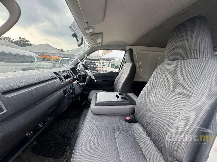 2018 Toyota Hiace Panel Van Van