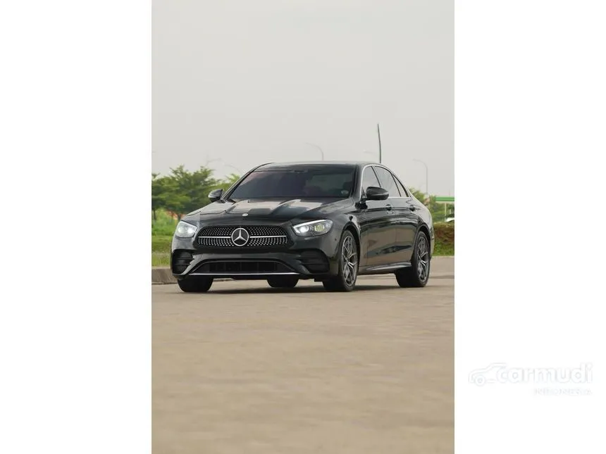 2022 Mercedes-Benz E300 AMG Line Sedan