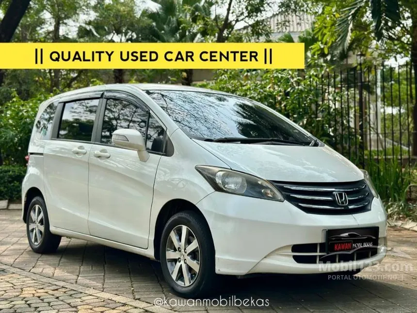 Jual Mobil Honda Freed 2012 E 1.5 di Banten Automatic MPV Putih Rp 130.000.000