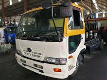 Nissan Mk Ud / bdm7500kg / body Lenght 21ft