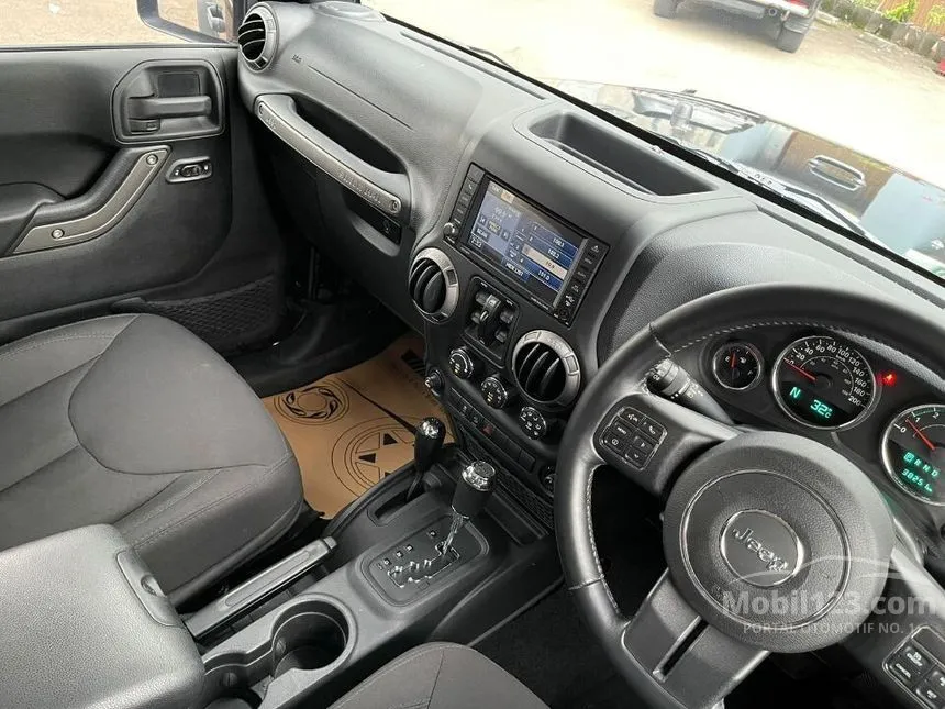 2015 Jeep Wrangler Sport Renegade SUV