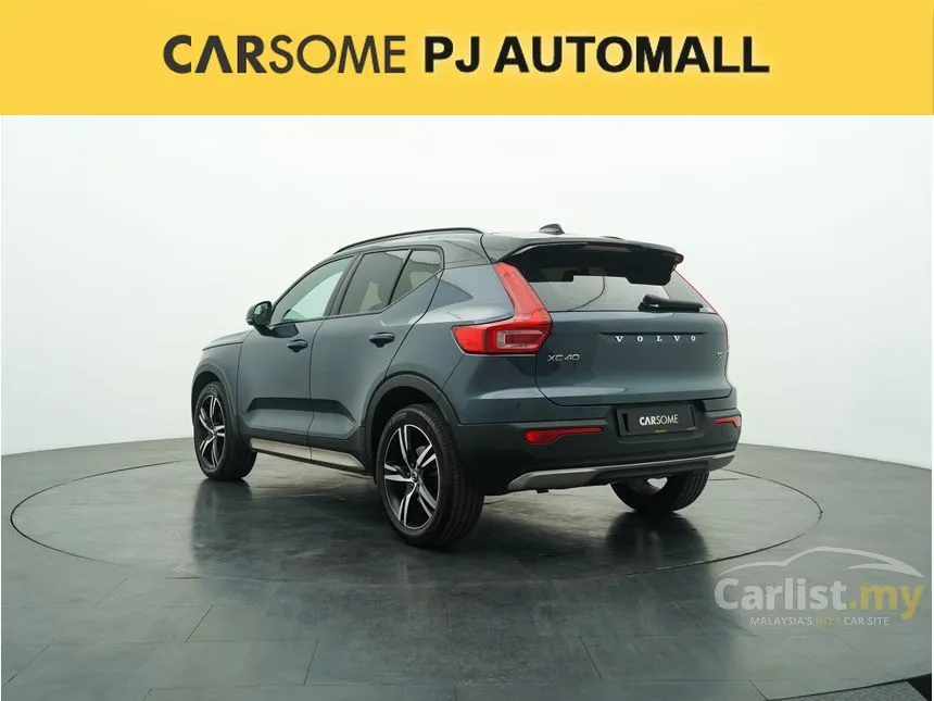 2022 Volvo XC40 T5 SUV