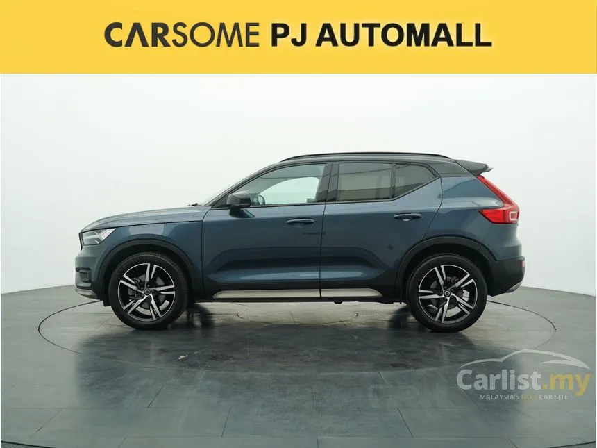 2022 Volvo XC40 T5 SUV