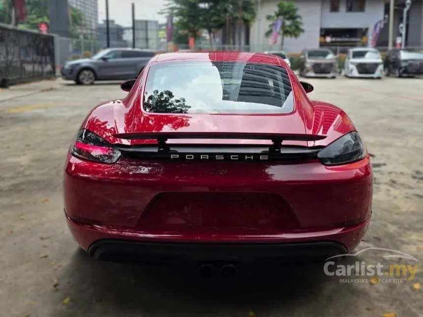2021 Porsche 718 Cayman Coupe