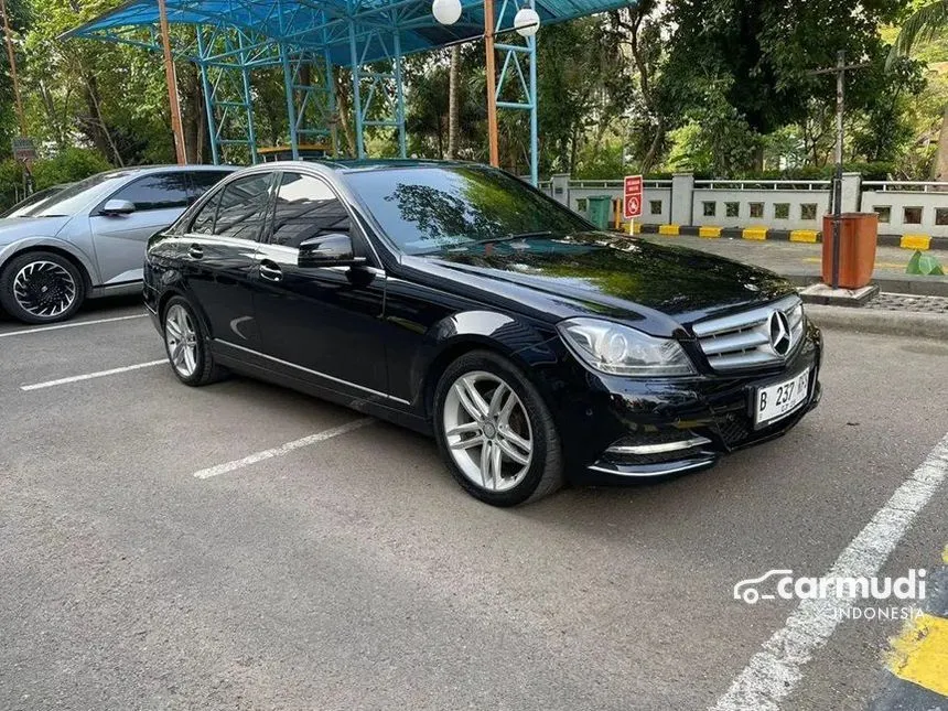 2012 Mercedes-Benz C300 Avantgarde Sedan