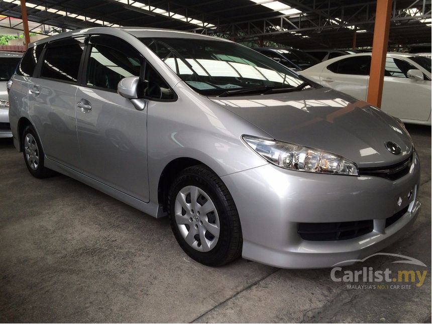 Toyota wish 2013