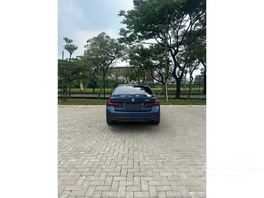2023 BMW 520i M Sport Sedan