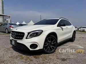 2017 Mercedes-Benz GLA180 1.6 AMG SUV ONE OWNER FREE WARRANTY ACCIDENT FREE FLOOD DAMAGE FREE