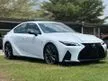 Recon [1K KM GRADE 5A] 2022 Lexus IS300 2.0 F Sport Sedan/ SUPER LOW MILEAGE/ READY STOCK/ BSM/ BLACK SEAT LEATHER / 4CAM