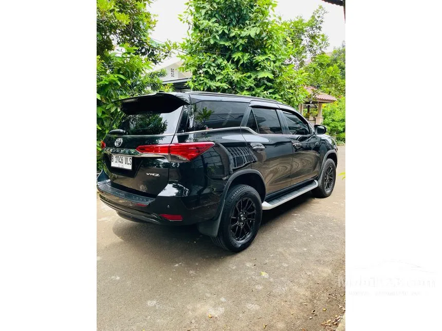 2017 Toyota Fortuner VRZ 4X2 SUV