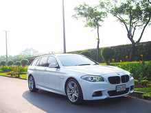 2011 BMW 520d 2.0 F11 (ปี 10-16) Touring Sport Wagon AT