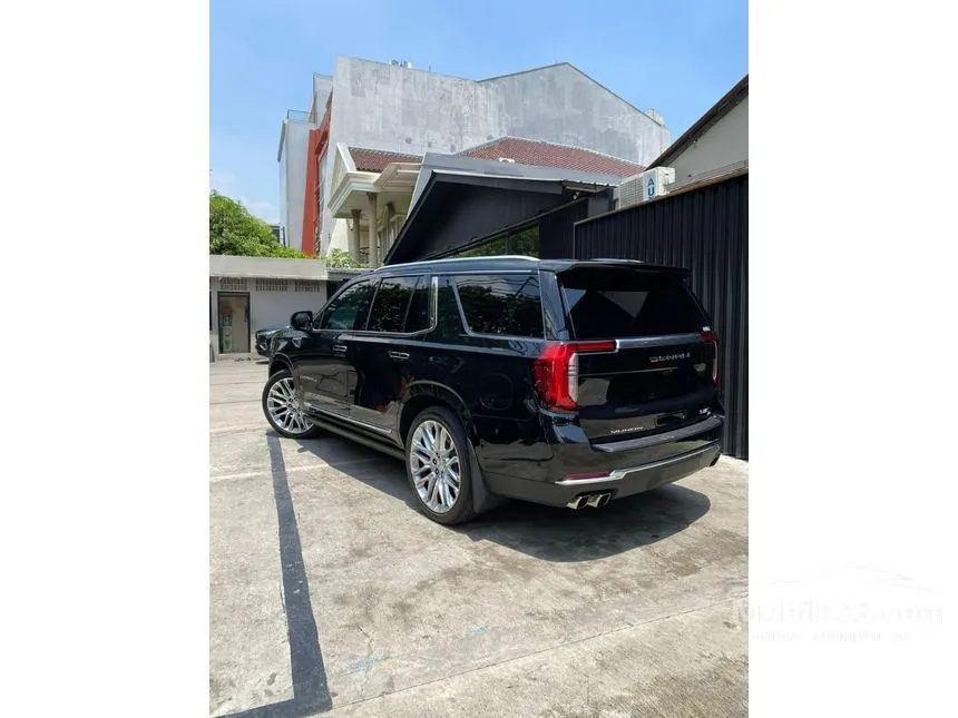 2025 GMC Yukon Denali SUV
