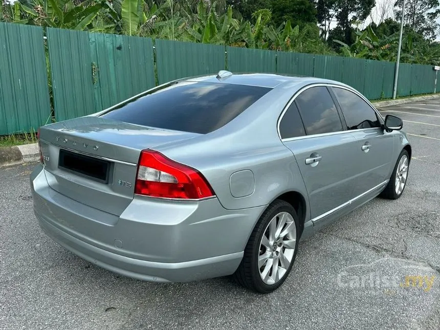 2012 Volvo S80 T5 Exclusive Sedan
