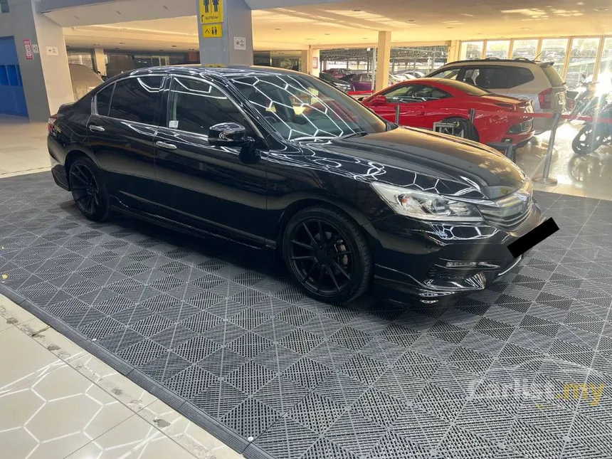 2016 Honda Accord VTi-L Sedan