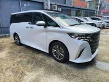2023 Toyota Alphard 2.5 Z / GRADE 5A / 9K KM MILEAGE / MOONROOF / UNIVERSAL SIDE STEP / ROOF MONITOR / HUD / DIM / BSM / 360 CAMERA