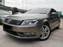2013 Volkswagen Passat 1.8 TSI Sport Sedan SUNROOF ELECTRIC SEAT