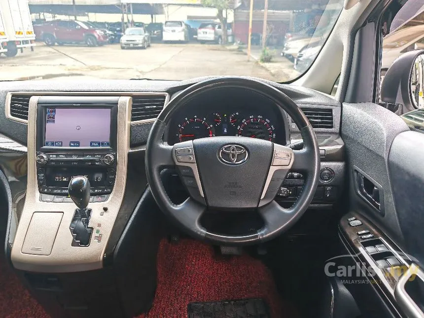 2013 Toyota Vellfire Z Platinum MPV