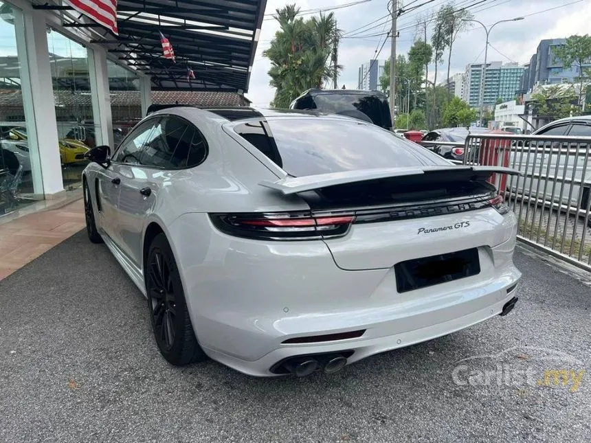 2020 Porsche Panamera GTS Hatchback