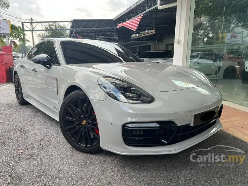 2020 Porsche Panamera GTS Hatchback