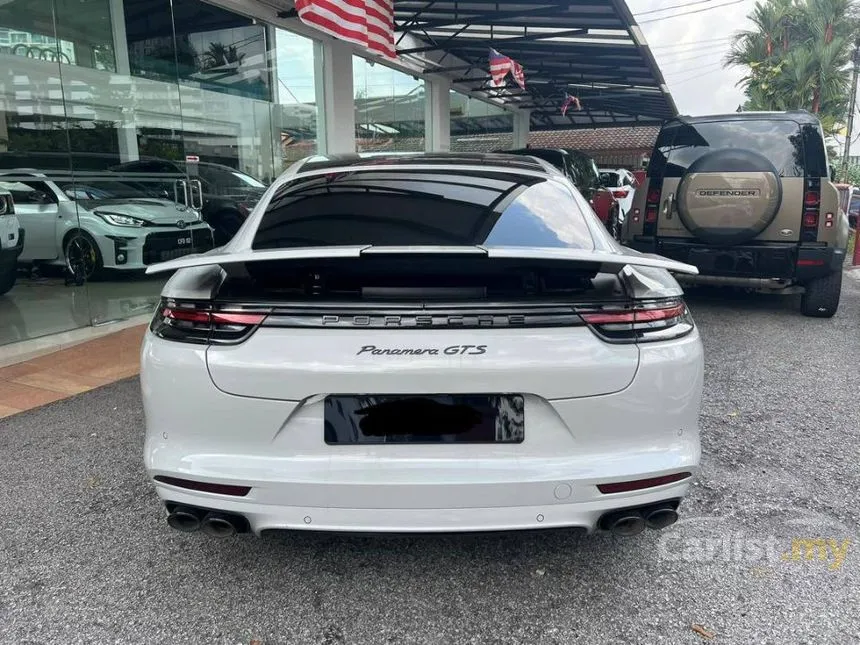 2020 Porsche Panamera GTS Hatchback