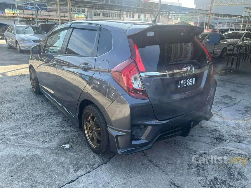 2015 Honda Jazz E Hatchback