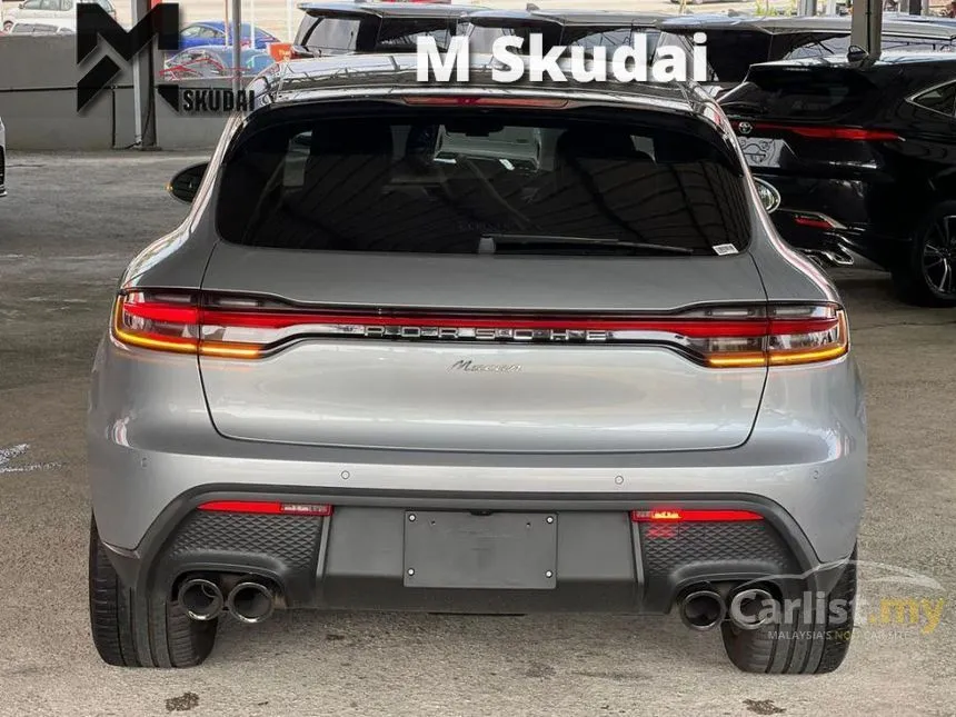 2022 Porsche Macan SUV