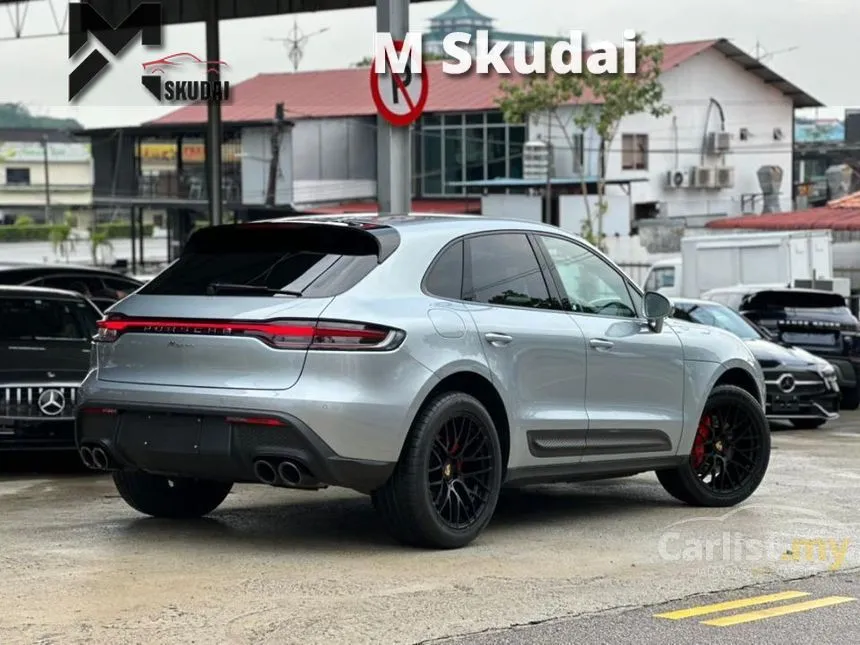 2022 Porsche Macan SUV
