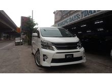 Toyota Vellfire 3.5VL NEW FACELIFT 2012,PILOT SEATS,AUTO CURTAIN,FULL LEATHER BEIGE INTERIOR,F&B REVERSE CAMERA,2 POWER DOORS,ONE DATIN OWNER