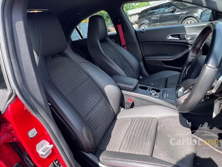 2018 Mercedes-Benz CLA250 4MATIC Coupe