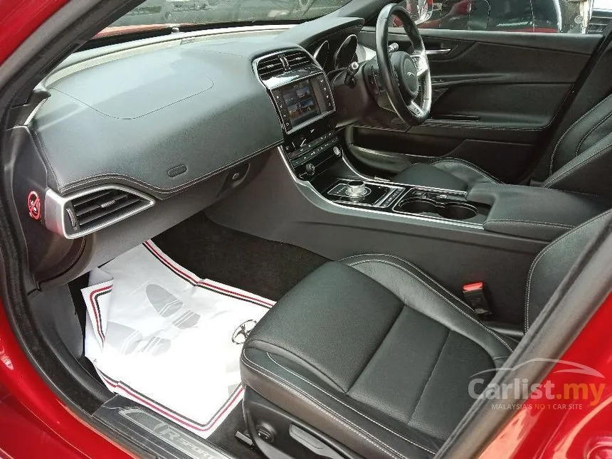 2016 Jaguar XE R-Sport Sedan