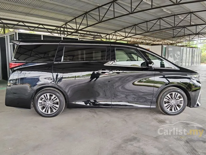 2024 Toyota Alphard Z 7-Seater MPV