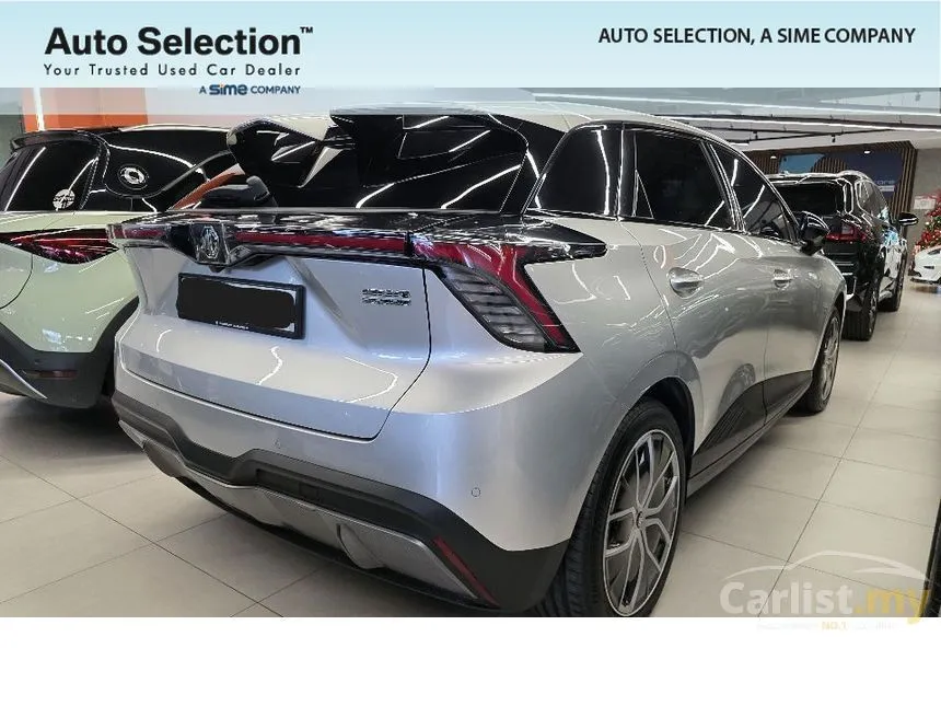 2024 MG 4 Lux Hatchback