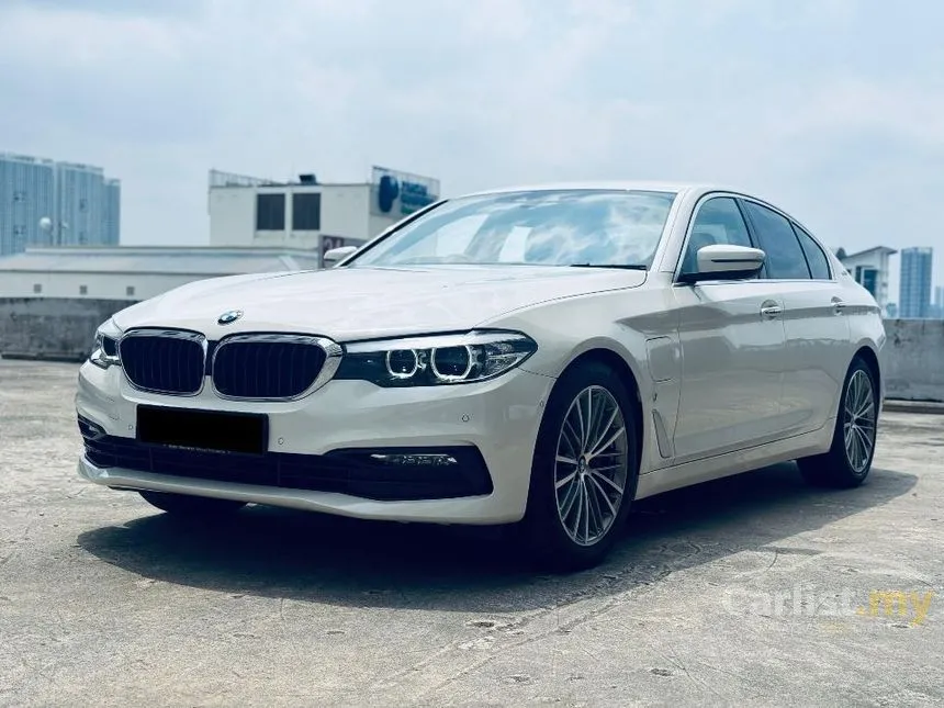 2019 BMW 530e M Sport Sedan
