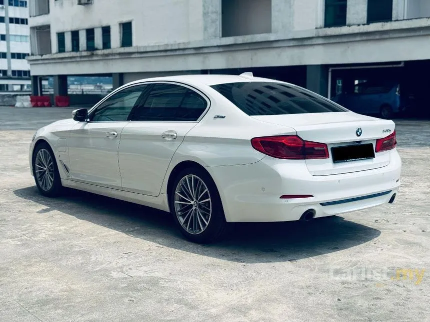 2019 BMW 530e M Sport Sedan