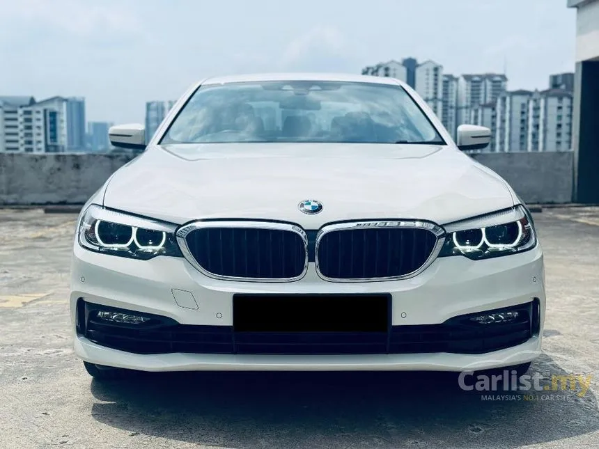 2019 BMW 530e M Sport Sedan
