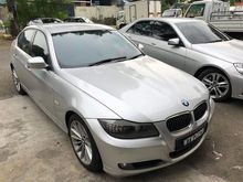 2010 BMW 323i 2.5 Sedan