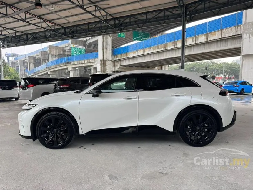 2024 Toyota Crown Sport Z PHEV SUV