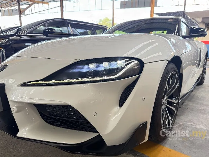 2022 Toyota GR Supra SZ-R Coupe