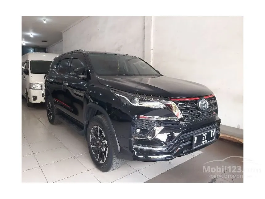 2021 Toyota Fortuner VRZ TRD 4X2 SUV