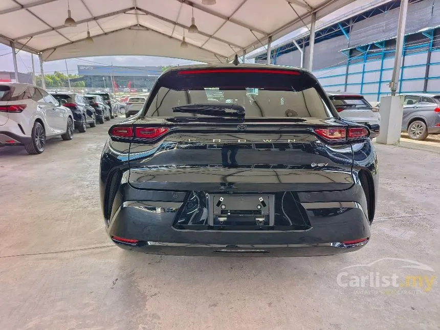 2024 Toyota Crown Sport Z PHEV SUV