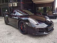 2017 Porsche 911 3.0 Carrera 4 GTS Coupe 450HP
