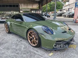 2022 Porsche 911 4.0 GT3 UK SPEC / 5K MILES / SPORT CHRONO / SPORT EXHAUST / BOSE SOUND / NATO OLIVE GREEN / UNREGISTER