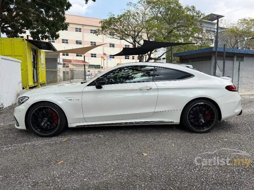 2016 Mercedes-Benz AMG C63 S Sedan