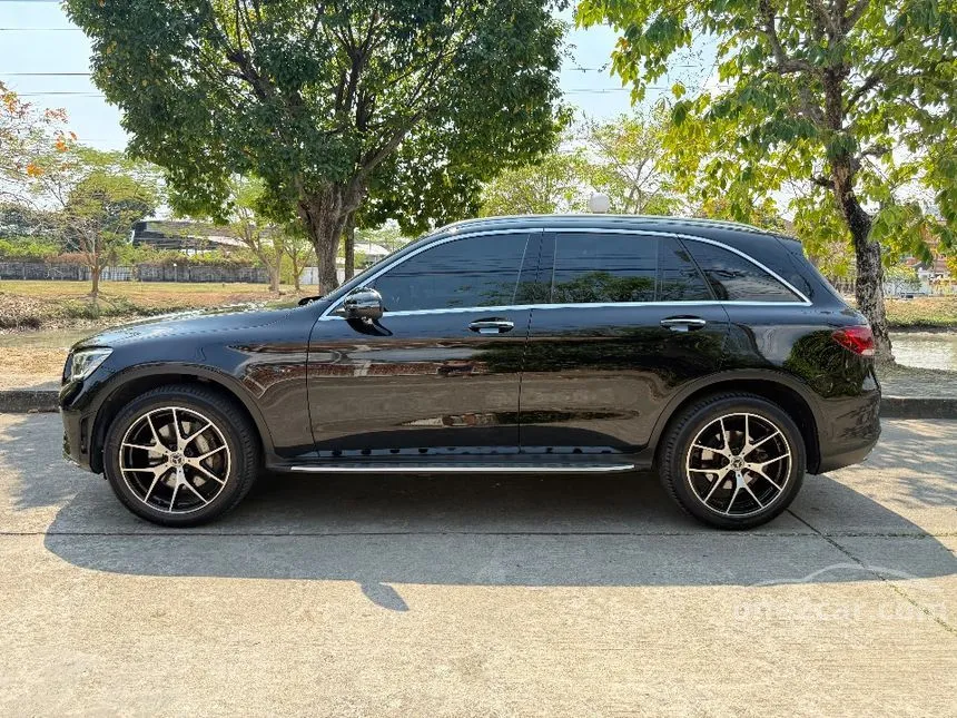 2021 Mercedes-Benz GLC300 e 4MATIC AMG Dynamic SUV