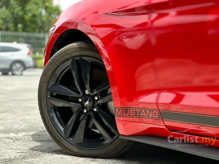 2018 Ford MUSTANG EcoBoost Coupe