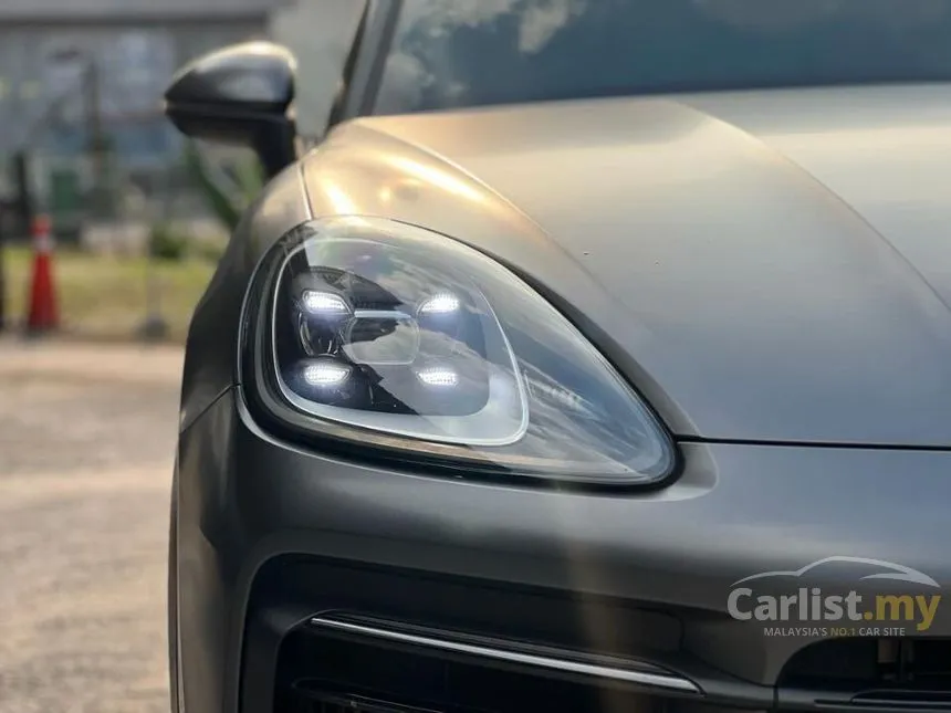 2022 Porsche Cayenne SUV