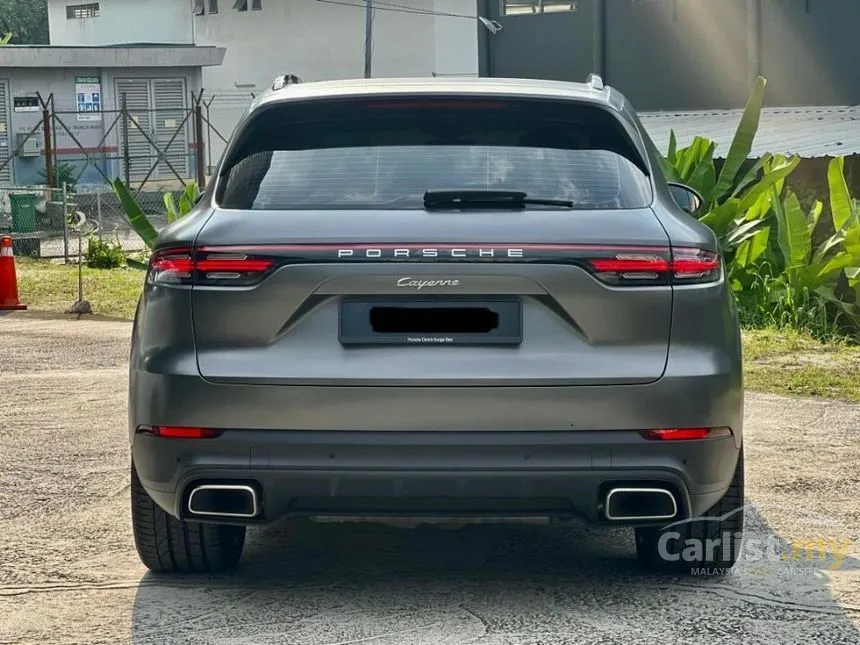 2022 Porsche Cayenne SUV