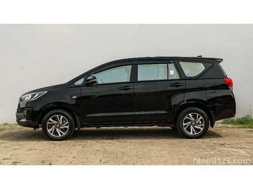 2021 Toyota Kijang Innova G MPV